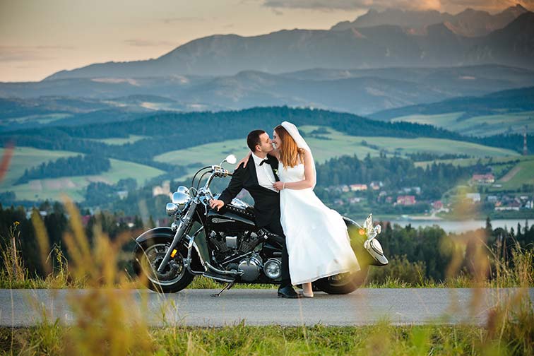 Plener ślubny Tatry. Fotografia ślubna w miastach Nowy Targ, Zakopane, Kraków. Fotograf na wesele - Podhale.